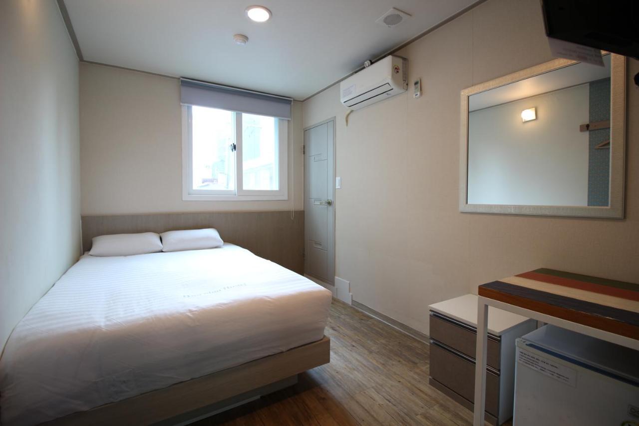 Dongdaemun Hwashin Hostel Seoul Exterior photo